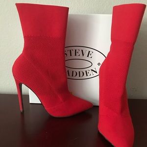 Steve Madden Hot Red Booties